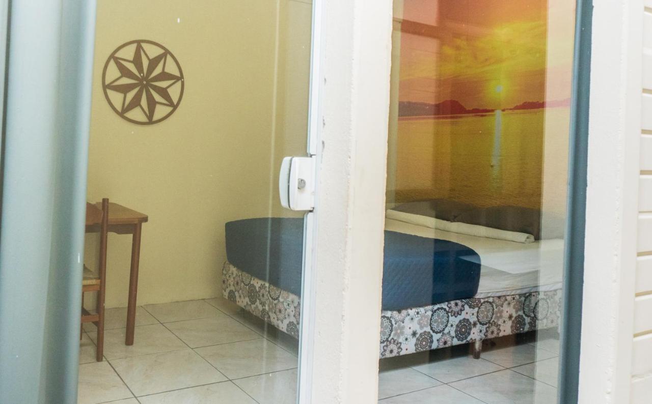 Sunhouse Hostel Florianopolis Bagian luar foto